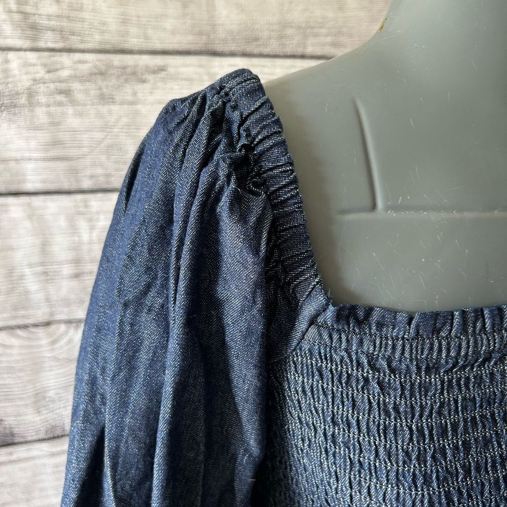NWT J. Crew Puff-Sleeve Chambray Smocked Top denim blue size small - Picture 10 of 16